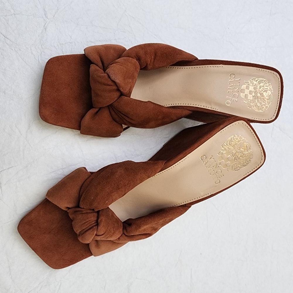 Vince Camuto Rennaya Wedge Sandal for Womens in Warm Caramel/Brown Size 8 - Picture 3 of 10